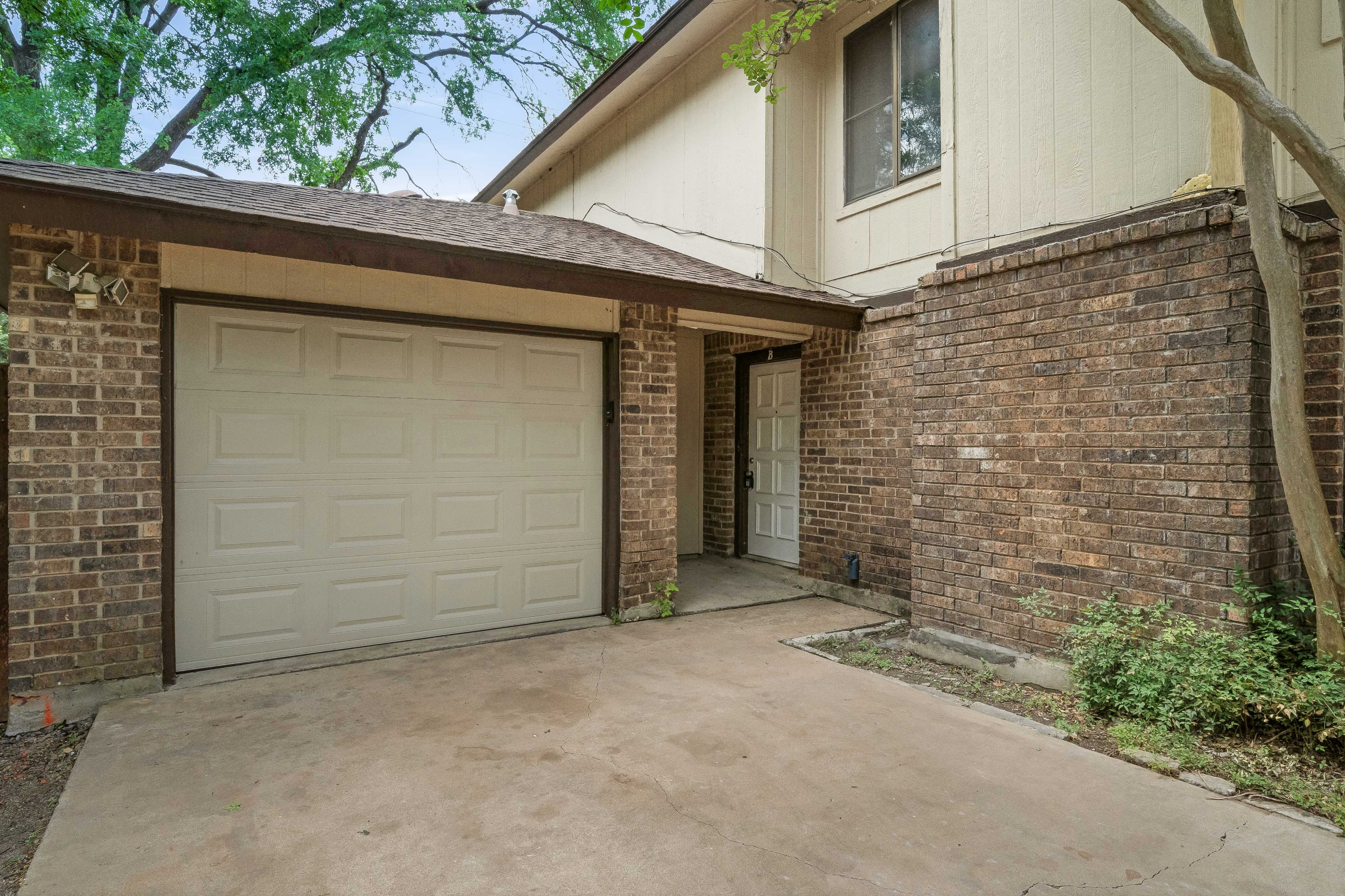 8517 Fathom Circle - 2